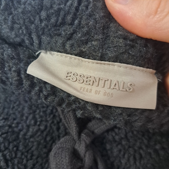 Fear Of God Essentials slim fit logo appliqued fleece sweatpants Gray Medium - Picture 12 of 14